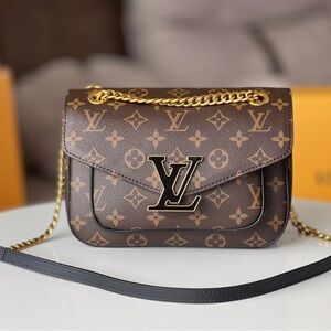 💎Louis Vuitton💎 Passy Bag Monogram